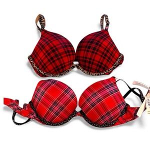Victorias Secret Bras size 32D set of 2